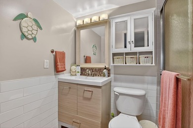 Amazing turn key condo with spectacular water view. 1-bedroom, 1 - photo 17
