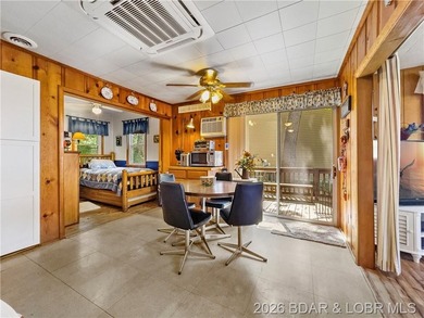 This lake home has it all for 1 price - Boat, 2 PWC's, Paddle - photo 18