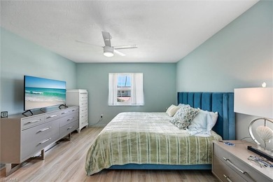 The Mermaid House: She's cute and petite, but don't let that - photo 18