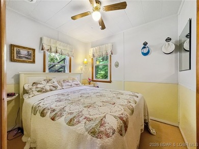 This lake home has it all for 1 price - Boat, 2 PWC's, Paddle - photo 23