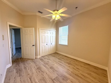 Spacious 3-bedroom, 2-bath in-ground pool home with standout - photo 24