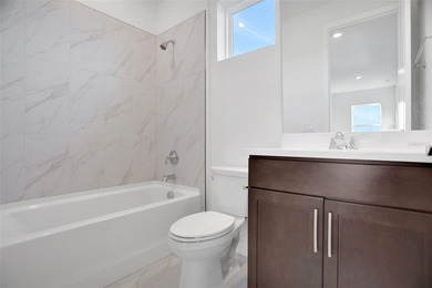 Virtually Staged. Under Construction. Spacious 4-bedroom, 3 - photo 33