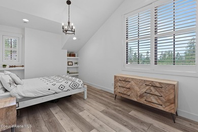 Welcome to Cottage 21, nestled in the heart of Gozzer Ranch's - photo 37