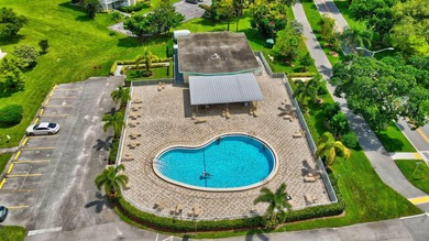 Amazing turn key condo with spectacular water view. 1-bedroom, 1 - photo 40