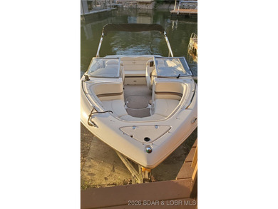 This lake home has it all for 1 price - Boat, 2 PWC's, Paddle - photo 46