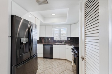 Prime Waterfront Condo in North Palm Beach Condo Features - photo 9
