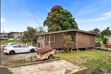 To be sold together with 94-815 Waipahu Street, this BMX-3 zoned - photo 15