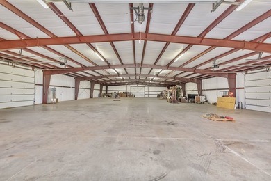 Great opportunity! 5.07 acres, approx 3+- acres fenced, balance - photo 18