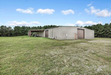 Great opportunity! 5.07 acres, approx 3+- acres fenced, balance - photo 19