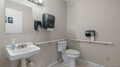 Located in the heart of bustling Osage Beach and off of Hwy 54 - photo 20