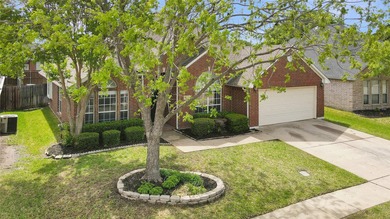 Opportunity meets potential in this spacious Arlington home - photo 3