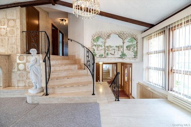 A truly one-of-a-kind residence, with a price improvement - photo 13