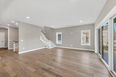 The pinnacle of refined lakefront living awaits on Browns Lake - photo 21