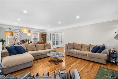 New A/C was just installed! 1215 Nottingham blends timeless - photo 7