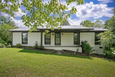 Lake Home For Sale in Mcminnville, Tennessee