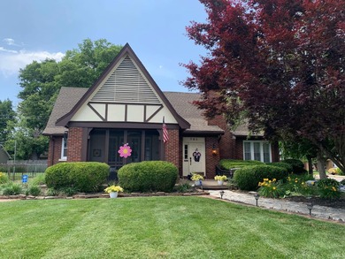 (private lake, pond, creek) Home For Sale in Evansville Indiana