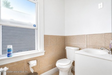 Welcome to 155 Fulton Street! This beautifully maintained - photo 15