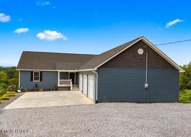 What a LAKEFRONT home awaits its proud new owners!! Viewers can - photo 16