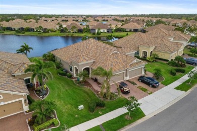 Lake Home Sale Pending in Venice, Florida