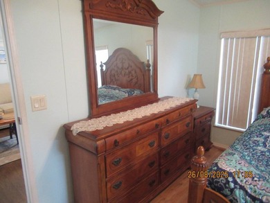 A beautiful 2005 Jacobson manufacturer home 2 bedrooms and 2 - photo 27