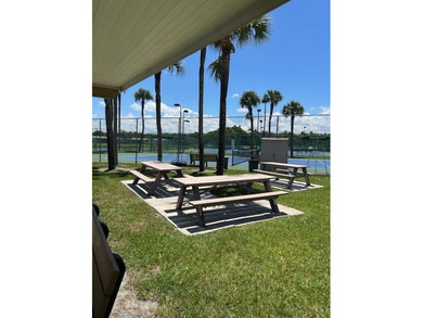 Guard gated 55+ community with FREE Golf. 18-hole executive - photo 39