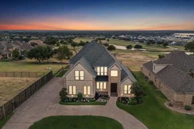 Lake Home For Sale in Fort Worth, Texas