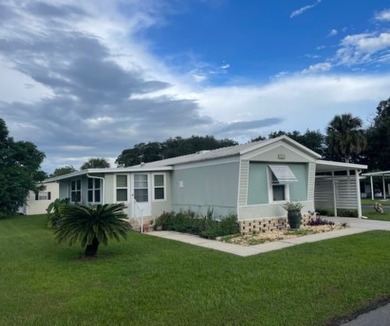 Lake Home For Sale in Fruitland Park, Florida