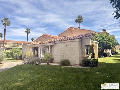 Welcome to relaxed desert living in this beautifully updated - photo 19