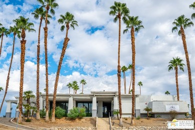 Welcome to relaxed desert living in this beautifully updated - photo 30
