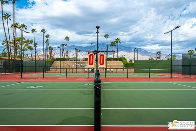Welcome to relaxed desert living in this beautifully updated - photo 32