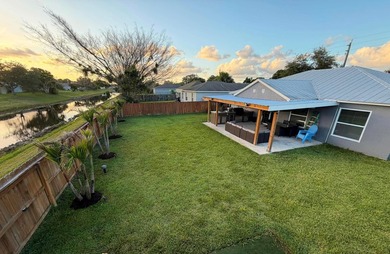 Welcome to this single-story residence in Port St. Lucie, This - photo 6
