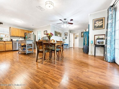 This 3 bedroom, 2 bath home is a spacious ranch-style home - photo 12