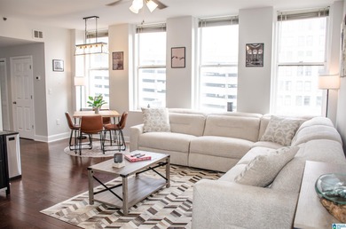 What a fabulous condo in the middle of the Loft District.  Walk