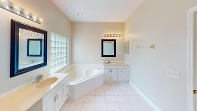 LOCATION! LOCATION! LOCATION! Highly sought after LAKEFRONT home - photo 44
