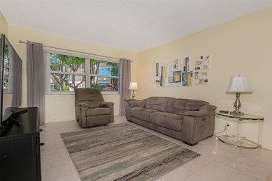 Beautiful condo in Hawaiian Gardens phase 3 in Sunflower - photo 7