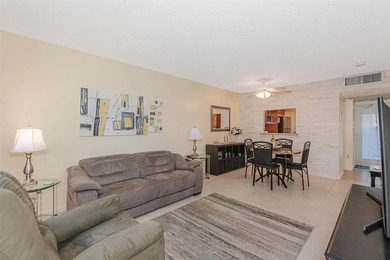 Beautiful condo in Hawaiian Gardens phase 3 in Sunflower - photo 8