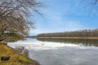 Prepare to fall in love with this stunning rustic riverfront - photo 13