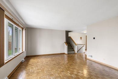 Enjoy peaceful water views in this well-maintained 3-bedroom, 2 - photo 14