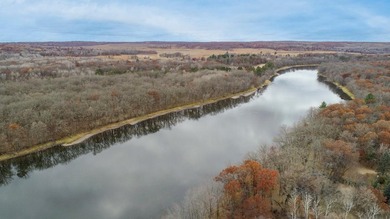 Prepare to fall in love with this stunning rustic riverfront - photo 14