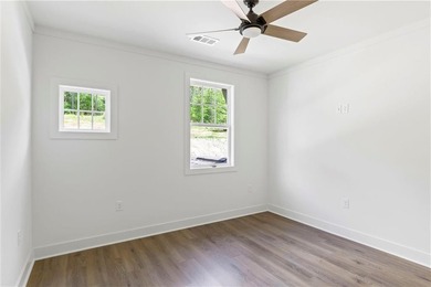 Perfect family getaway and/or investment on beautiful Lake - photo 20