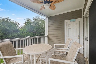 Beautiful three bedroom, two bath, UPDATED END UNIT in the - photo 24