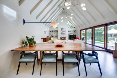 Find the essence of easy Hamptons living at 118 Georgica Close - photo 7