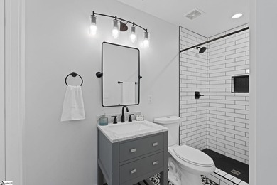 Experience luxurious modern farmhouse living on 5 wooded acres - photo 28