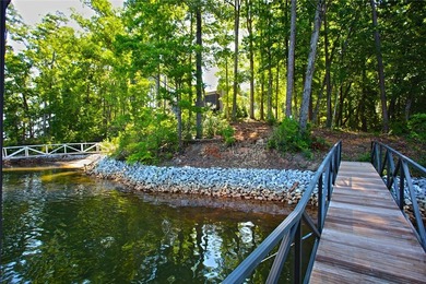Beautiful large waterfront lot with lots of hardwoods and - photo 29
