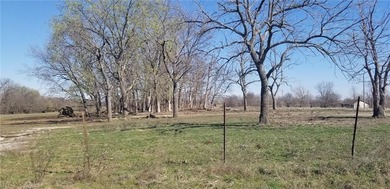 (private lake, pond, creek) Acreage For Sale in Drexel Missouri