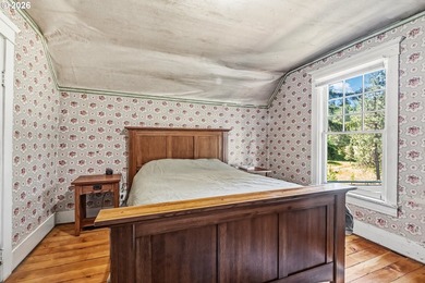 Absolutely charming 1910 Craftsman farmhouse - calling all - photo 24