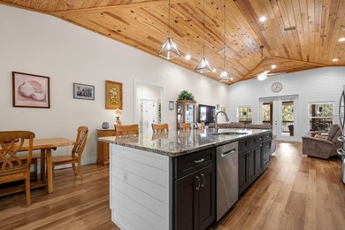 Come home to Florida lakefront living at its best! Welcome to - photo 9
