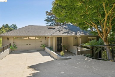TRANSPARENT PRICING! Built in 2001 and thoughtfully designed to - photo 4