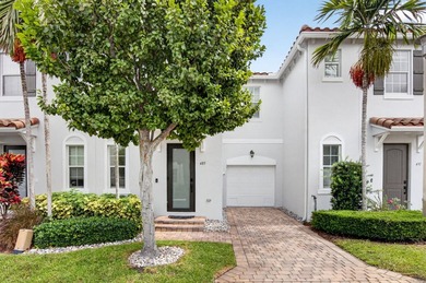 Immaculate 3-bed, 2.5-bath, 1-car town-home ideally situated on - photo 2