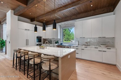 Estate 64 is a modern residence located in the Gozzer Ranch - photo 13